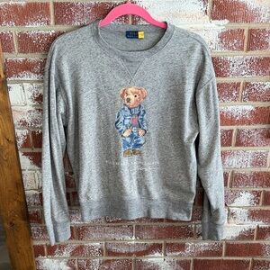 Polo Ralph Lauren Polo Bear Gray Crewneck sweatshirt Unisex Size Medium Preppy🧸